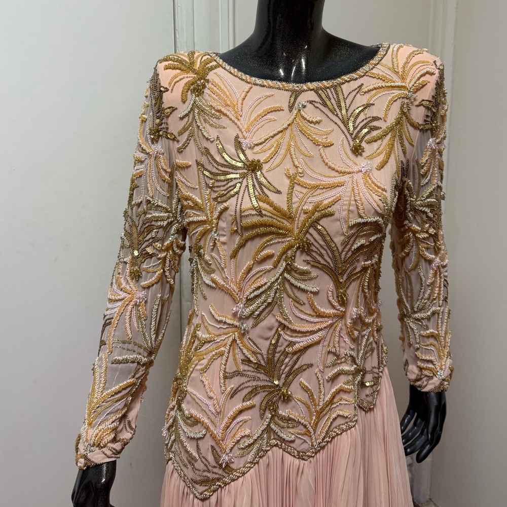 Vintage Bridgerton Victoria Royal Pink Floral Embroidered Maxi Gown Halloween - Picture 11 of 12